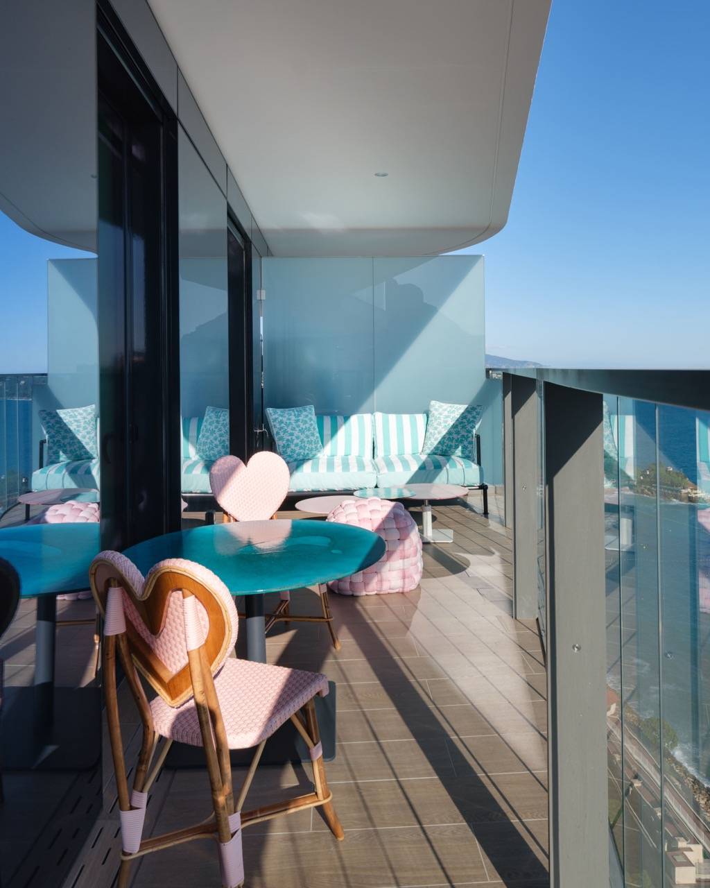 Contemporary Colorful Apartment