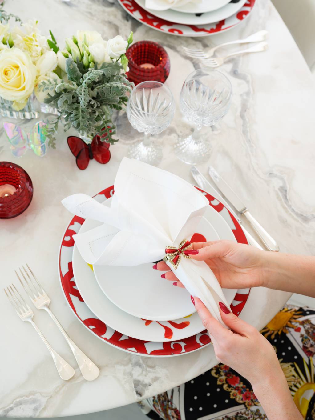 Fall in Love with Your Valentine's Table