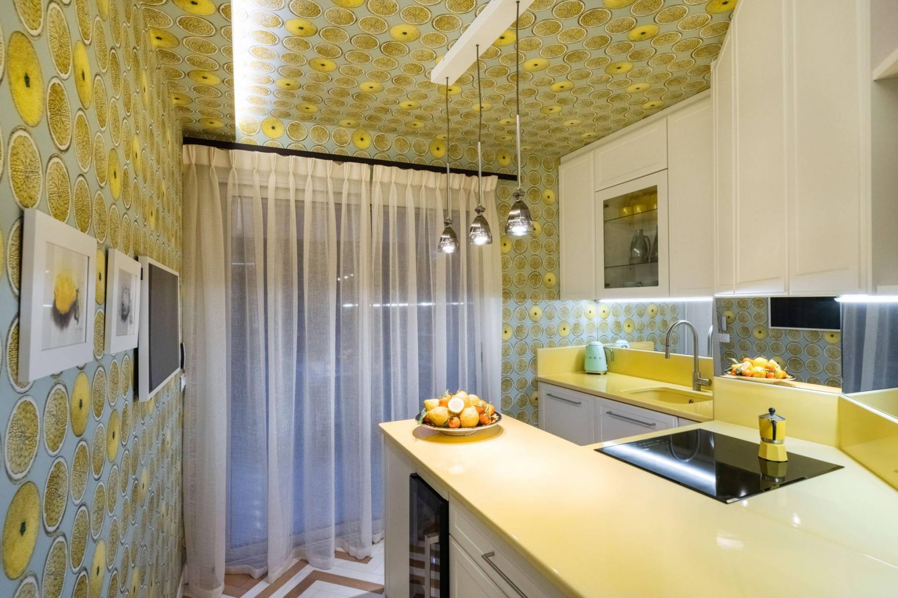 Découvrez la magie de l'appartement  de Sophie : une visite artistique